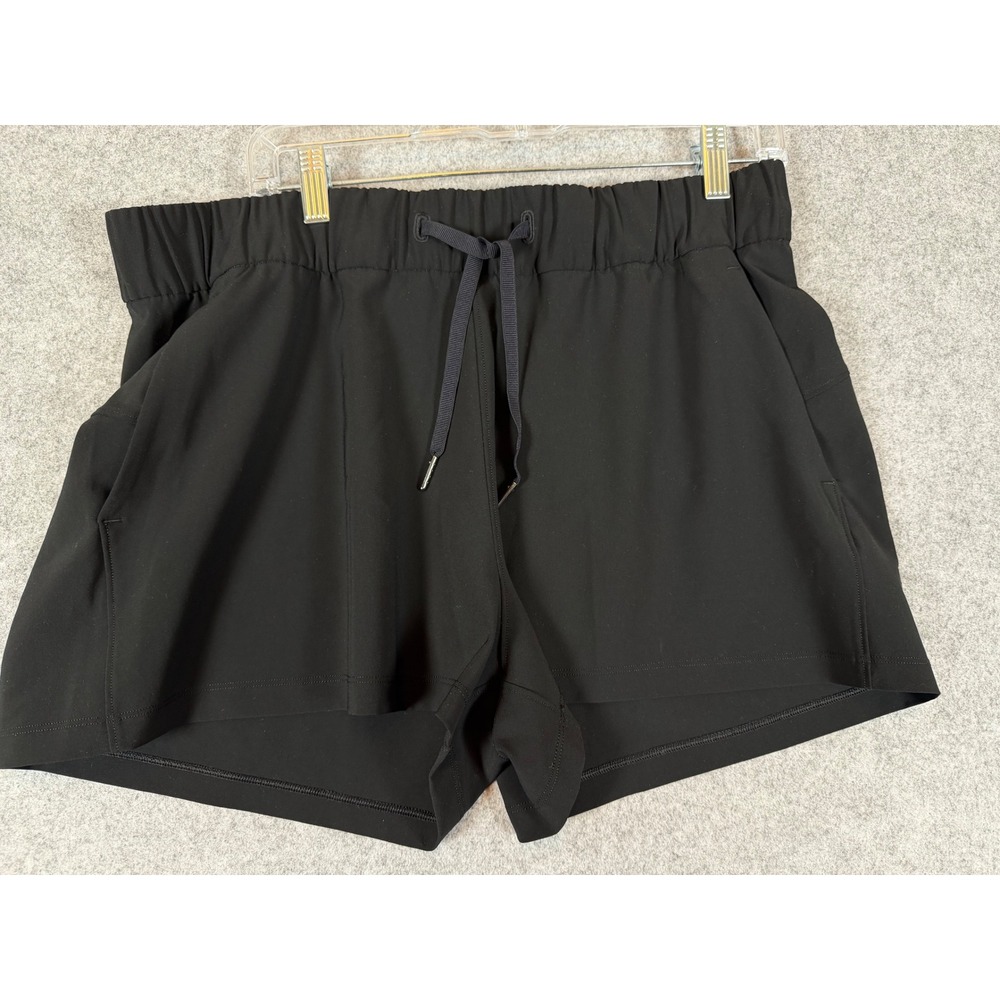 Lululemon Stretch High-Rise Athletic Shorts Womens 12 Black Excellent Drawstring